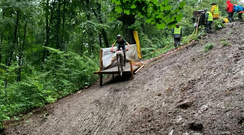 MTB-OeM- MTB-OeM-